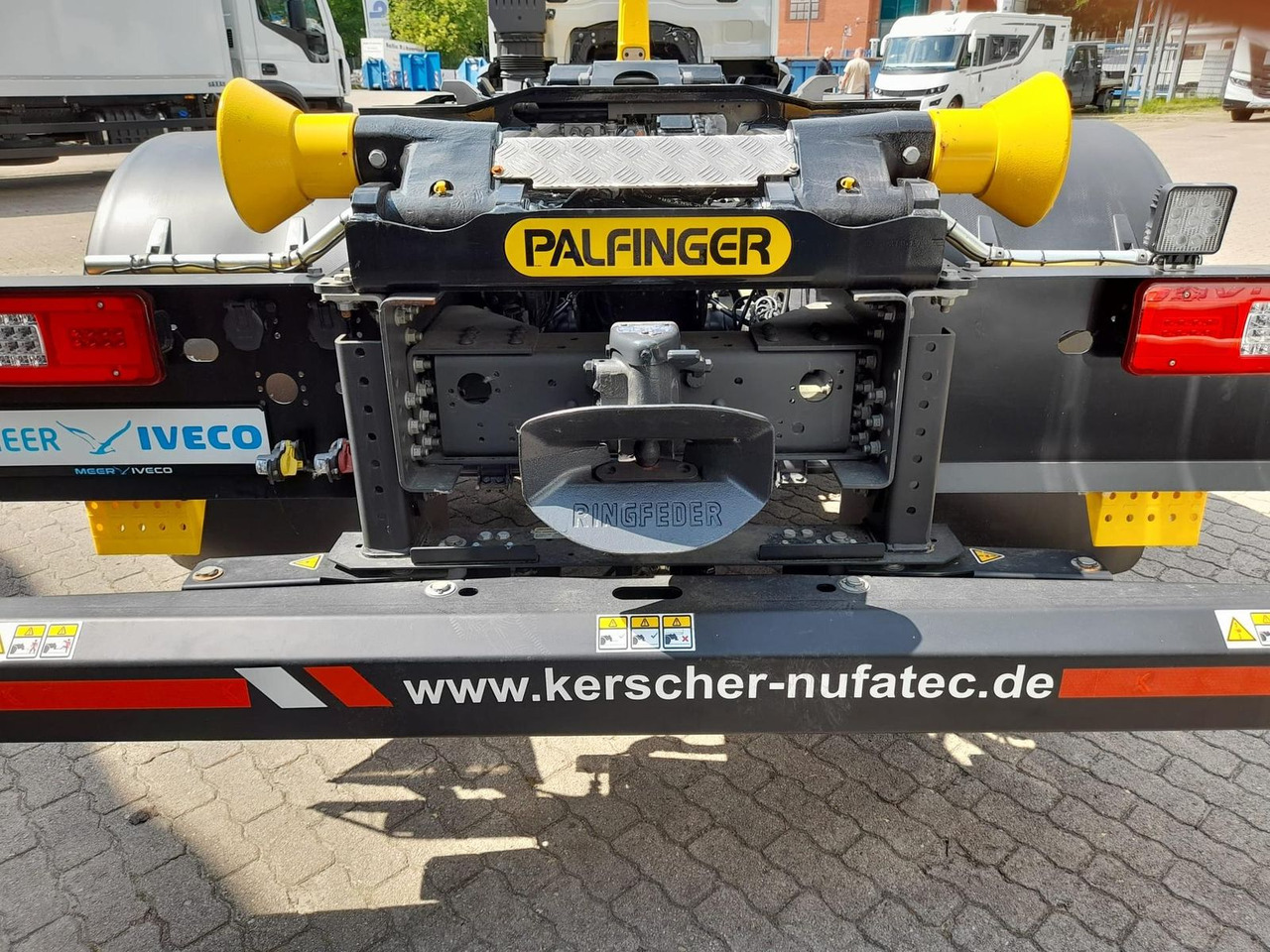 Iveco AD280X46Y/PS ON PALFINGER Lenk Lift - Haakarmsysteem vrachtwagen: afbeelding 5 Iveco AD280X46Y/PS ON PALFINGER Lenk Lift - Haakarmsysteem vrachtwagen: afbeelding 5