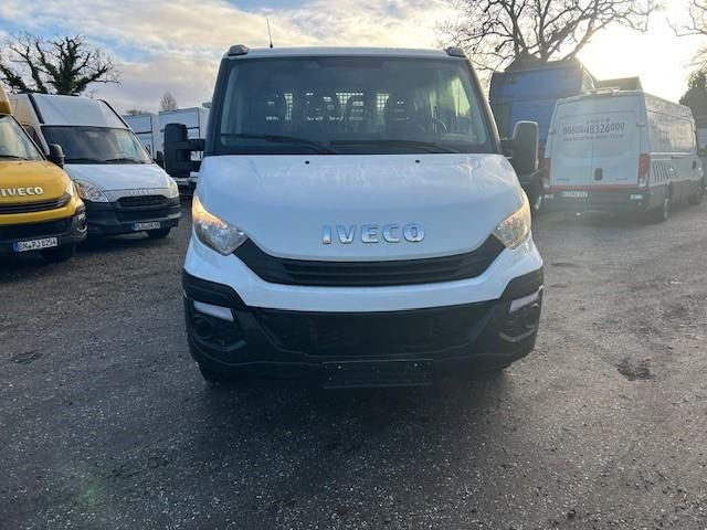 Iveco Daily 35S12D Pritsche Doppelkabine AHK Klima... - Bestelwagen met open laadbak, Bestelwagen met dubbele cabine: afbeelding 2 Iveco Daily 35S12D Pritsche Doppelkabine AHK Klima... - Bestelwagen met open laadbak, Bestelwagen met dubbele cabine: afbeelding 2