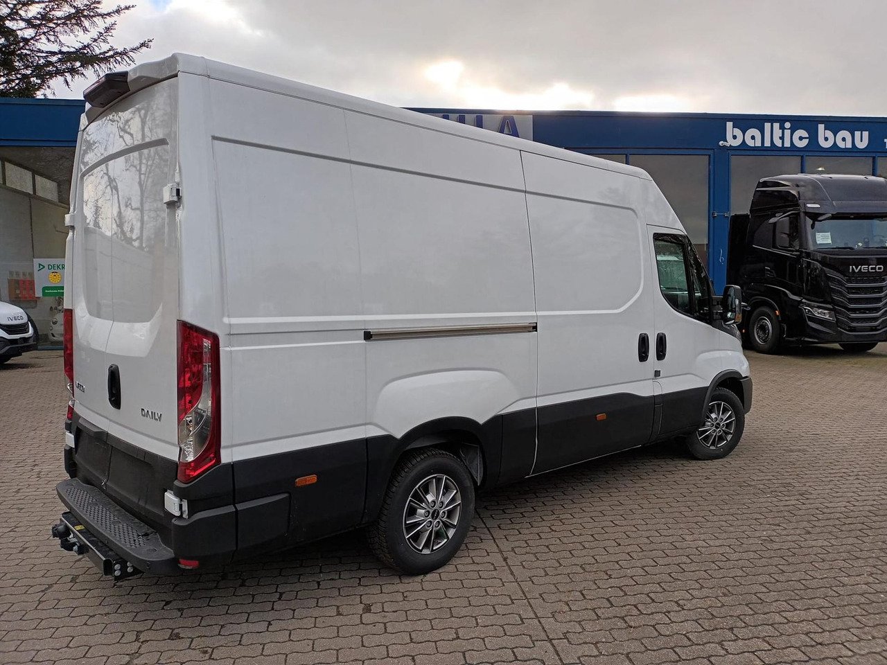Iveco Daily 35S16A8 V 3520L - ab 0% Finanzieren - Gesloten bestelwagen: afbeelding 3 Iveco Daily 35S16A8 V 3520L - ab 0% Finanzieren - Gesloten bestelwagen: afbeelding 3