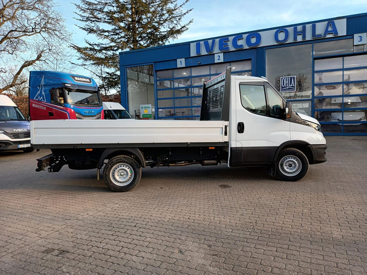 Iveco Daily 35S16H3.0 Pritsche,AHK, Rückfahrkamera... - Bestelwagen met open laadbak: afbeelding 5 Iveco Daily 35S16H3.0 Pritsche,AHK, Rückfahrkamera... - Bestelwagen met open laadbak: afbeelding 5