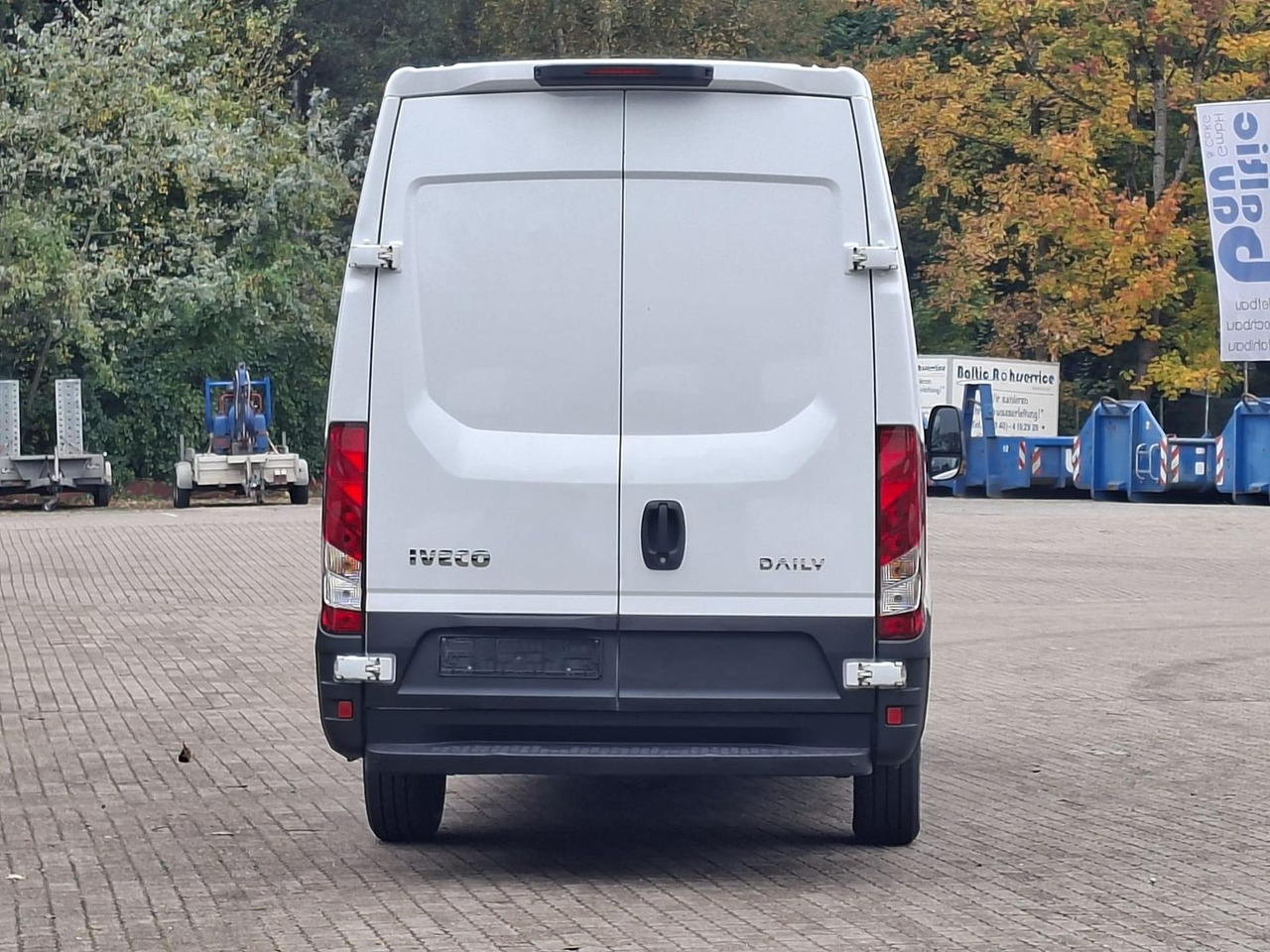 Iveco Daily 35S16V 3520L Klima, Radio - Gesloten bestelwagen: afbeelding 4 Iveco Daily 35S16V 3520L Klima, Radio - Gesloten bestelwagen: afbeelding 4