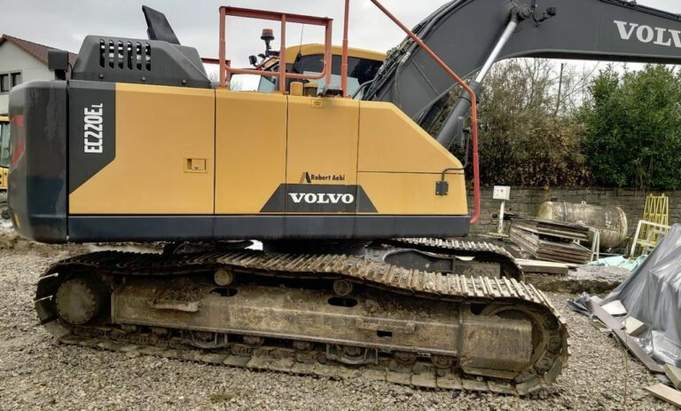 Volvo EC220 EL – excavator / Kettenbagger - Rupsgraafmachine: afbeelding 1 Volvo EC220 EL – excavator / Kettenbagger - Rupsgraafmachine: afbeelding 1