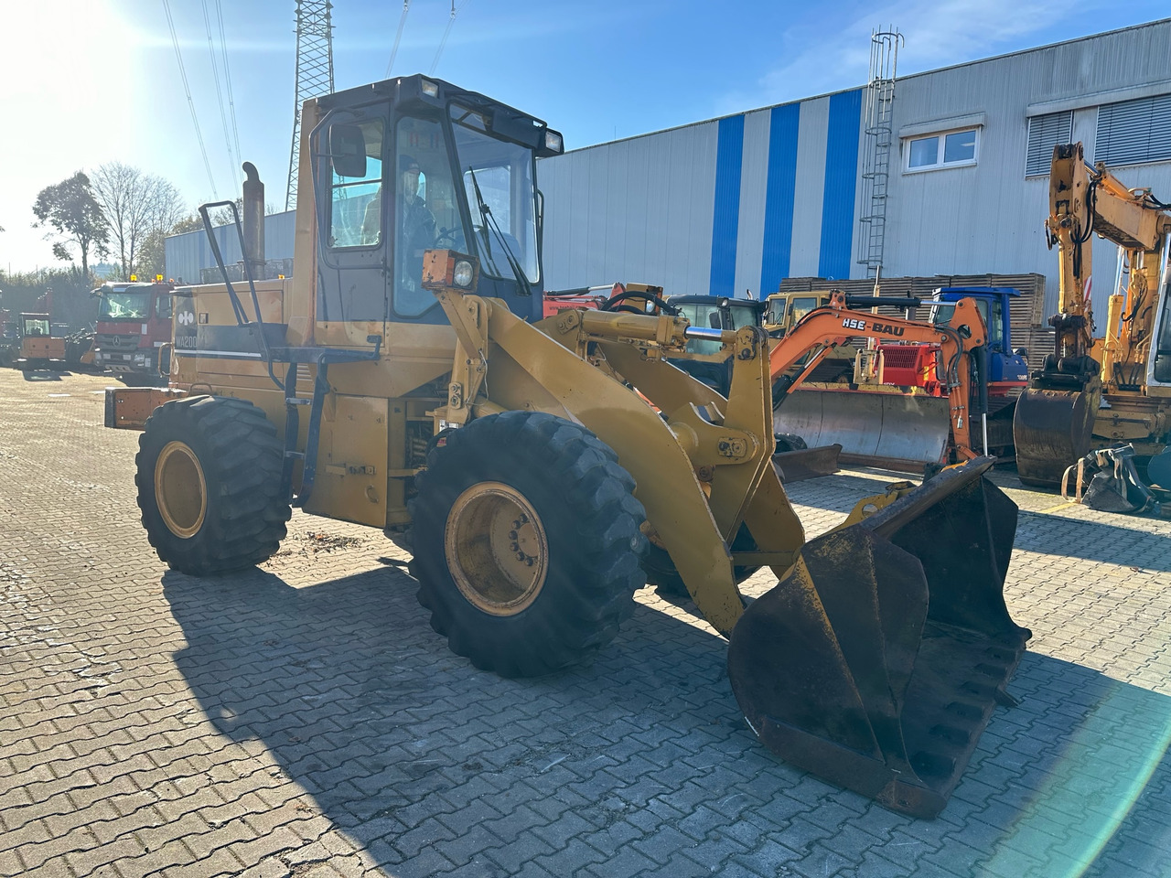 Komatsu WA200 Radlader - Wiellader: afbeelding 3 Komatsu WA200 Radlader - Wiellader: afbeelding 3