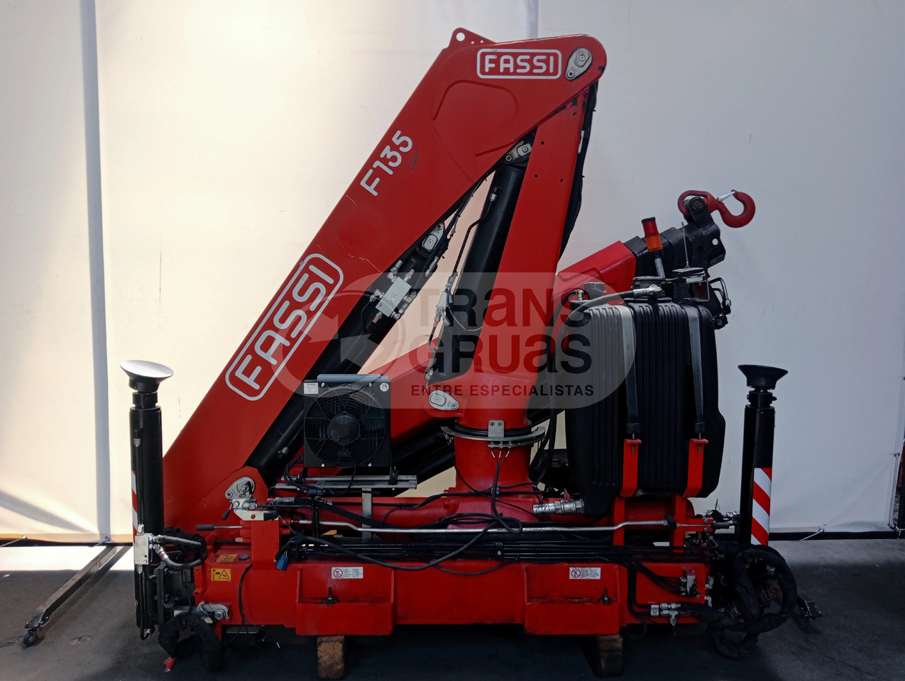Grúa hidráulica Fassi F135A.0.25 E-ACTIVE - Autolaadkraan: afbeelding 2 Grúa hidráulica Fassi F135A.0.25 E-ACTIVE - Autolaadkraan: afbeelding 2
