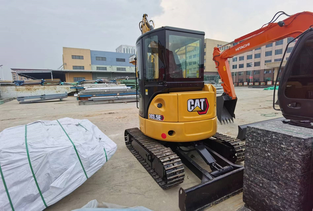 CATERPILLAR 303.5E - Minigraafmachine: afbeelding 2 CATERPILLAR 303.5E - Minigraafmachine: afbeelding 2