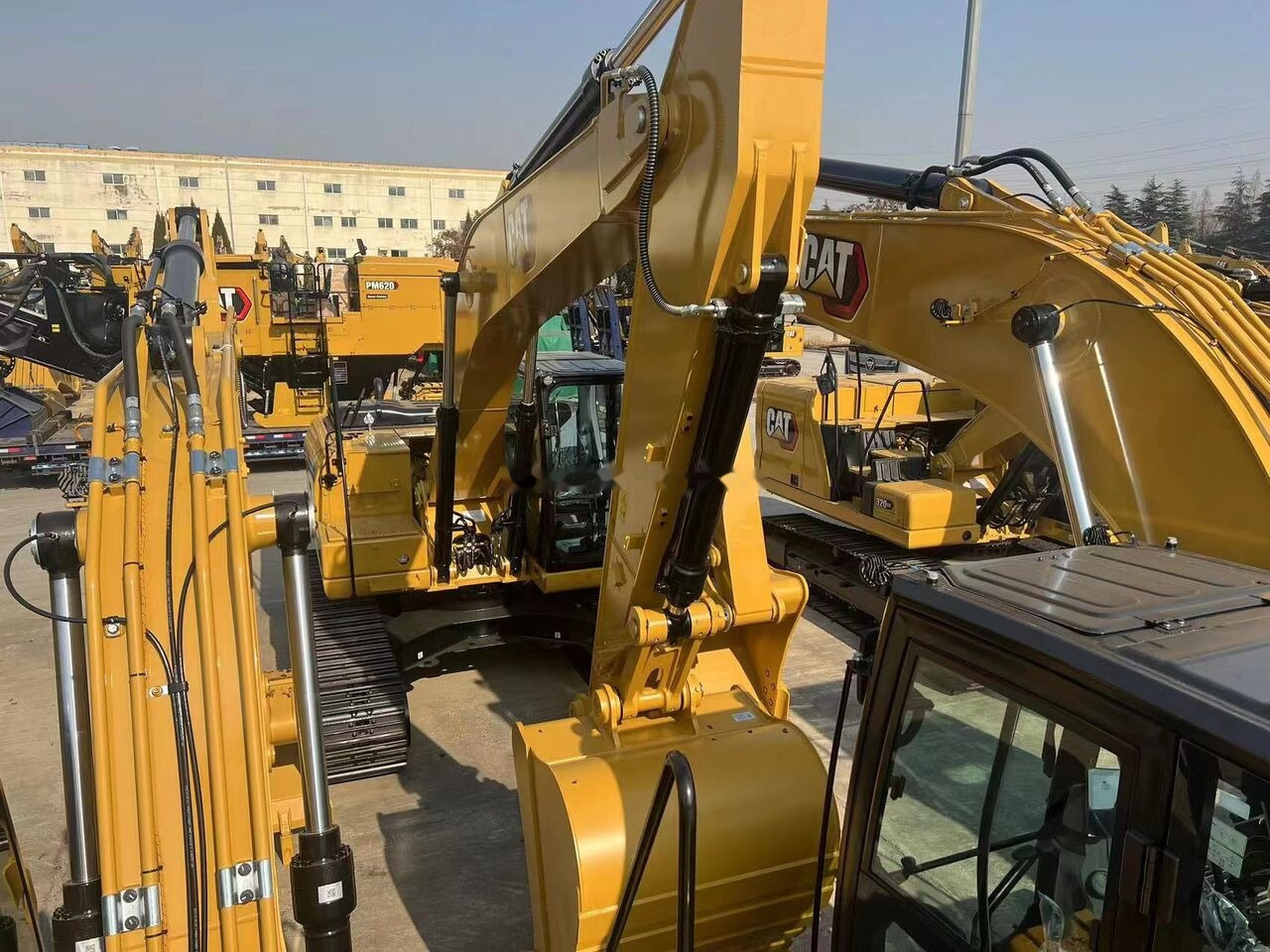 Caterpillar 323GX - Rupsgraafmachine: afbeelding 2 Caterpillar 323GX - Rupsgraafmachine: afbeelding 2