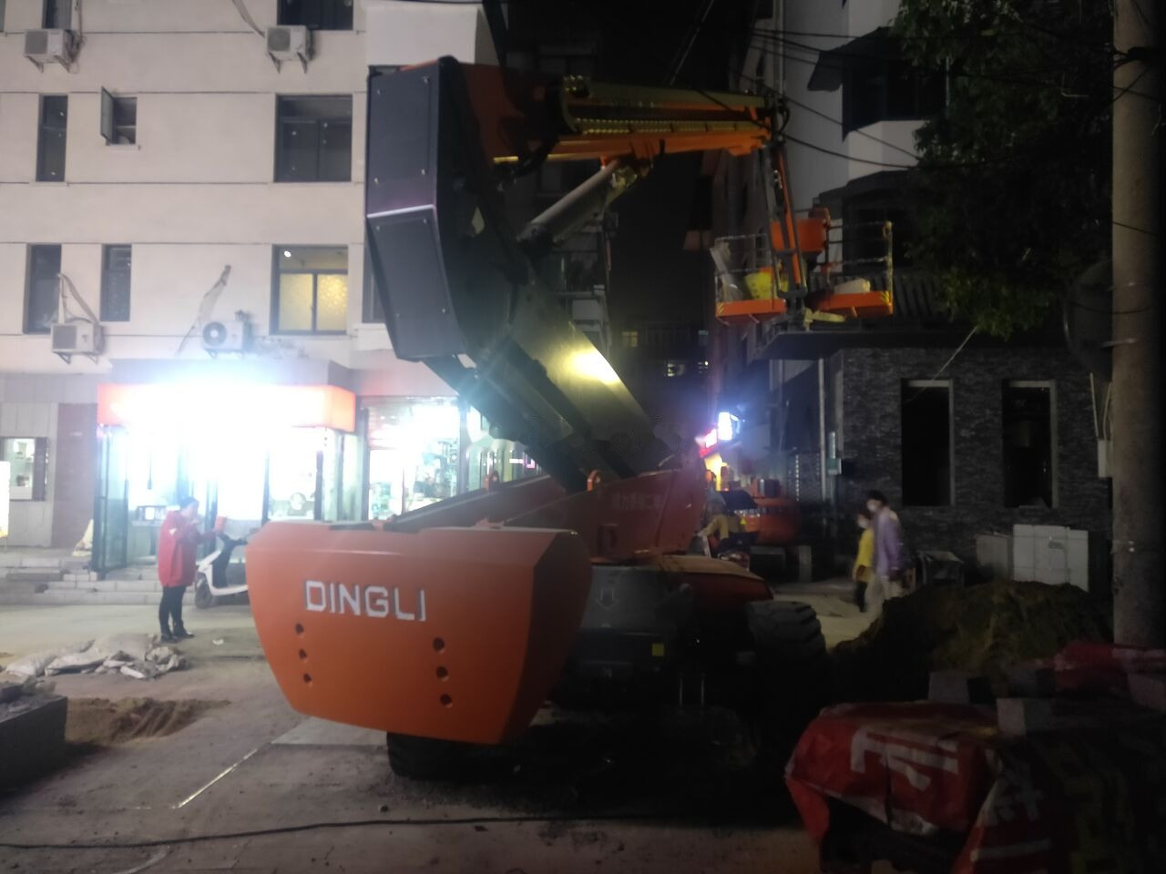 Dingli BT24RT - Telescoophoogwerker: afbeelding 5 Dingli BT24RT - Telescoophoogwerker: afbeelding 5