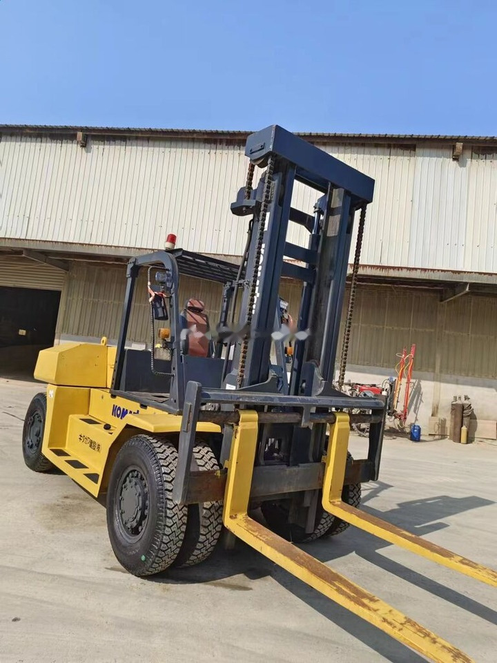 Diesel heftruck Komatsu FD150: afbeelding 6 Diesel heftruck Komatsu FD150: afbeelding 6