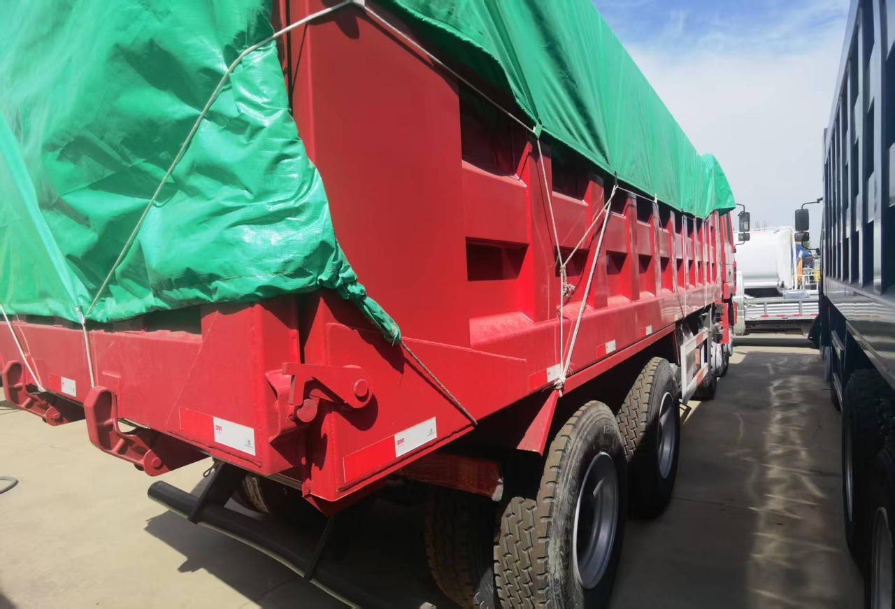 Kipper vrachtwagen Shacman F3000 8*4 Dump truck: afbeelding 8 Kipper vrachtwagen Shacman F3000 8*4 Dump truck: afbeelding 8