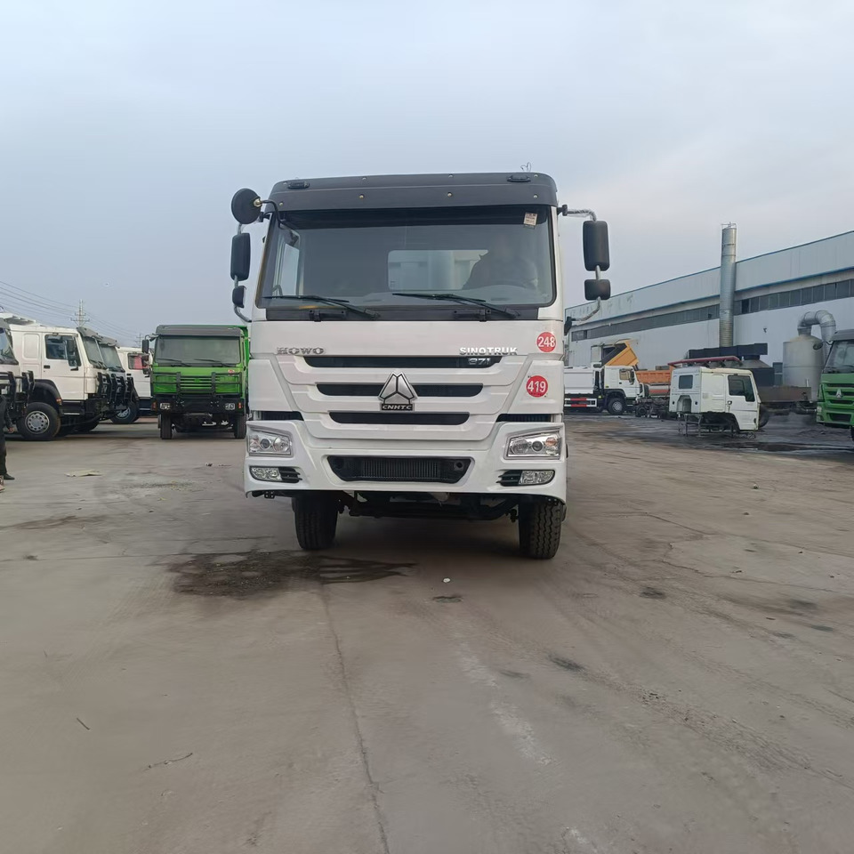 Sinotruk HOWO 371 6*4 Dump truck - Kipper vrachtwagen: afbeelding 4 Sinotruk HOWO 371 6*4 Dump truck - Kipper vrachtwagen: afbeelding 4