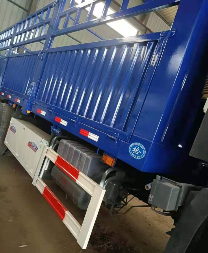 Bakwagen Sinotruk HOWO 375 6*4 Dump truck: afbeelding 6