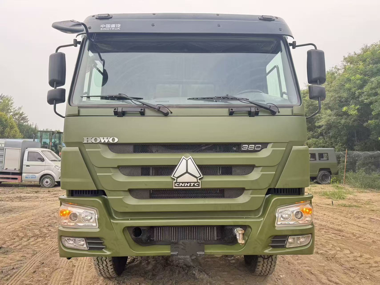 Sinotruk HOWO 380 - Kipper vrachtwagen: afbeelding 2 Sinotruk HOWO 380 - Kipper vrachtwagen: afbeelding 2