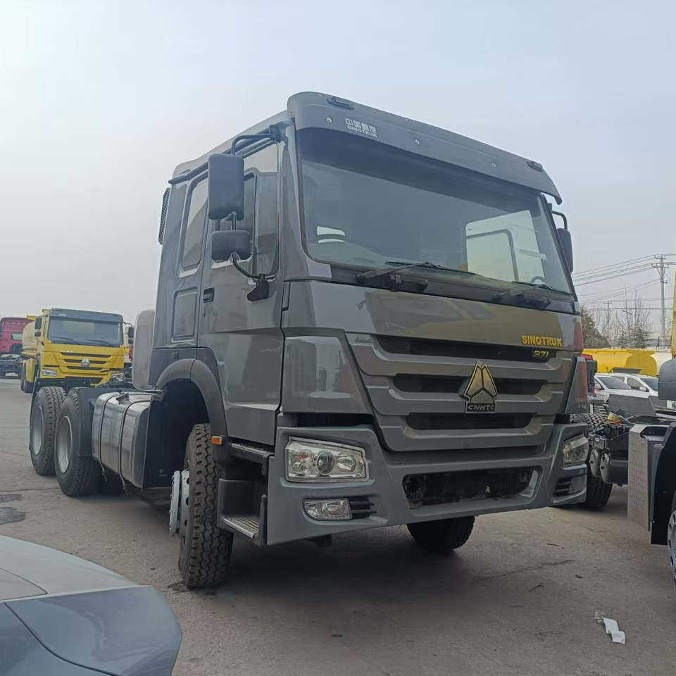 Trekker Sinotruk HOWO 371 6*4 Tractor: afbeelding 7 Trekker Sinotruk HOWO 371 6*4 Tractor: afbeelding 7