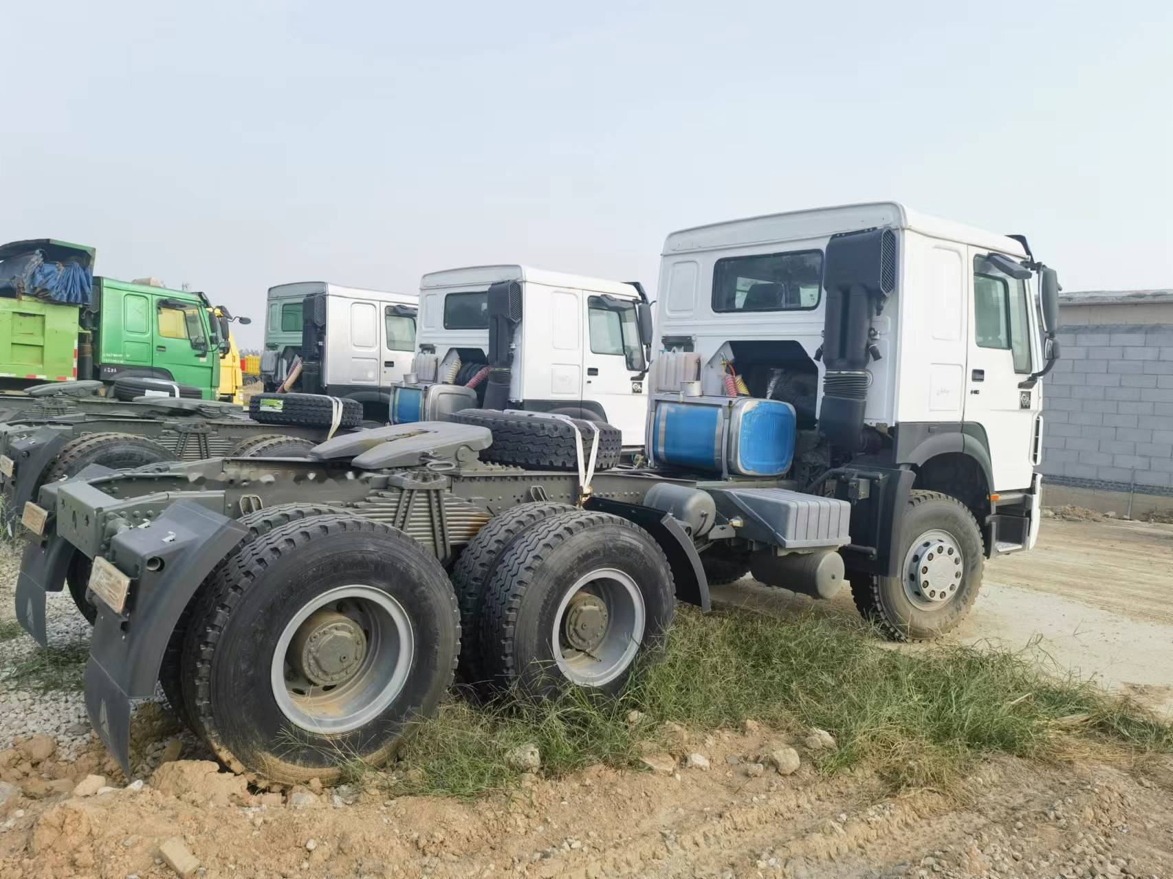 Sinotruk HOWO 371 Tractor - Trekker: afbeelding 3 Sinotruk HOWO 371 Tractor - Trekker: afbeelding 3