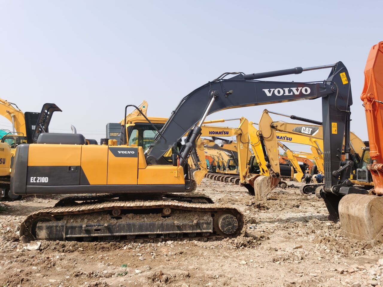 Volvo EC210D - Rupsgraafmachine: afbeelding 5 Volvo EC210D - Rupsgraafmachine: afbeelding 5