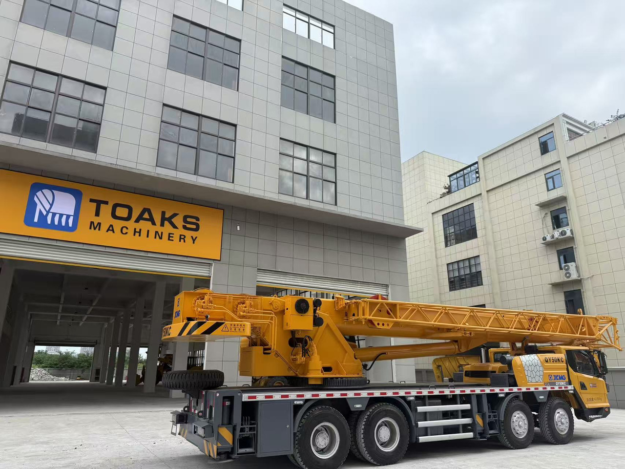 XCMG QY50KC - Mobiele kraan: afbeelding 4 XCMG QY50KC - Mobiele kraan: afbeelding 4