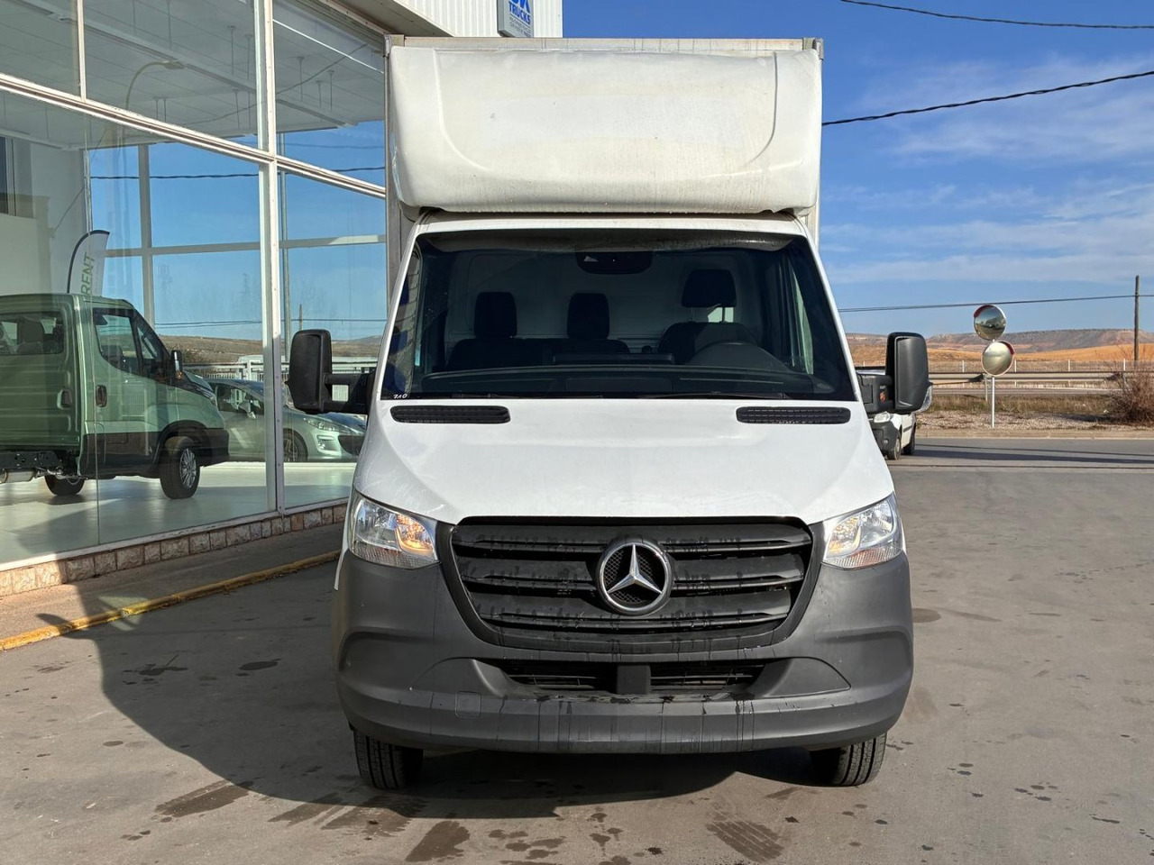 Caja cerrada Mercedes Sprinter 514 20m3 con puertas traseras - Bestelwagen gesloten laadbak: afbeelding 2 Caja cerrada Mercedes Sprinter 514 20m3 con puertas traseras - Bestelwagen gesloten laadbak: afbeelding 2