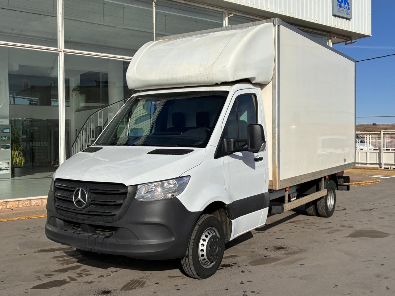 Caja cerrada Mercedes Sprinter 514 20m3 con puertas traseras - Bestelwagen gesloten laadbak: afbeelding 1 Caja cerrada Mercedes Sprinter 514 20m3 con puertas traseras - Bestelwagen gesloten laadbak: afbeelding 1