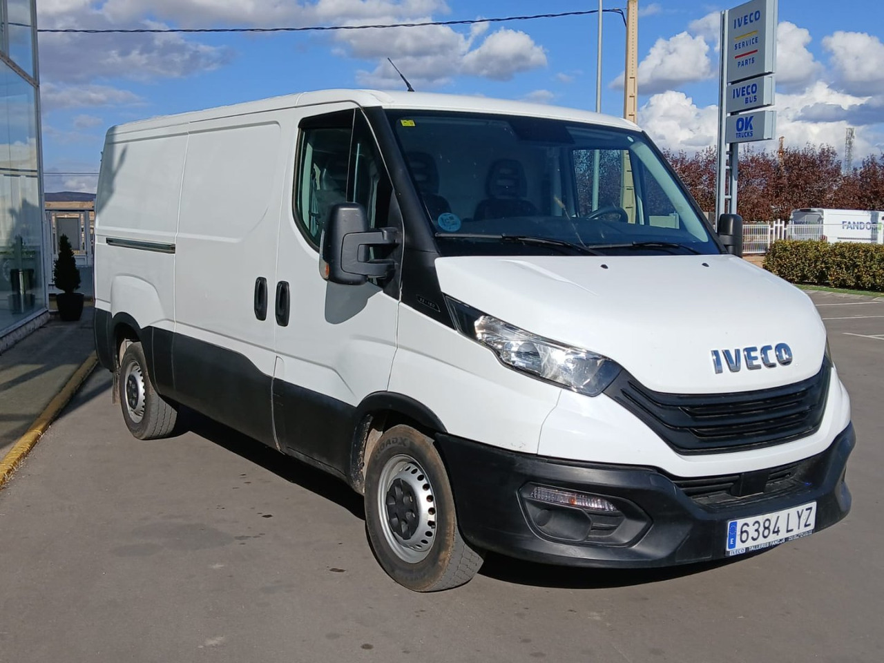 Furgón IVECO 35S16 V 9m3 - Gesloten bestelwagen: afbeelding 3 Furgón IVECO 35S16 V 9m3 - Gesloten bestelwagen: afbeelding 3