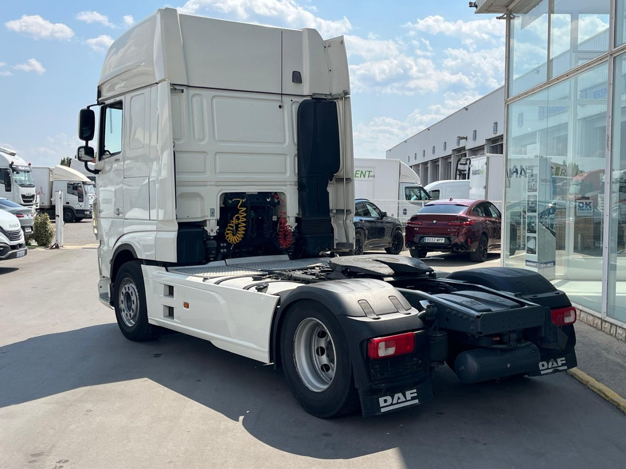 Cabeza Tractora DAF 480 AUTOMATICA CON INTARDER - Trekker: afbeelding 4 Cabeza Tractora DAF 480 AUTOMATICA CON INTARDER - Trekker: afbeelding 4