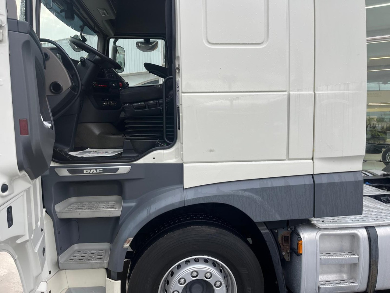 Leasing  Cabeza Tractora DAF 480 AUTOMATICA CON INTARDER Cabeza Tractora DAF 480 AUTOMATICA CON INTARDER: afbeelding 6