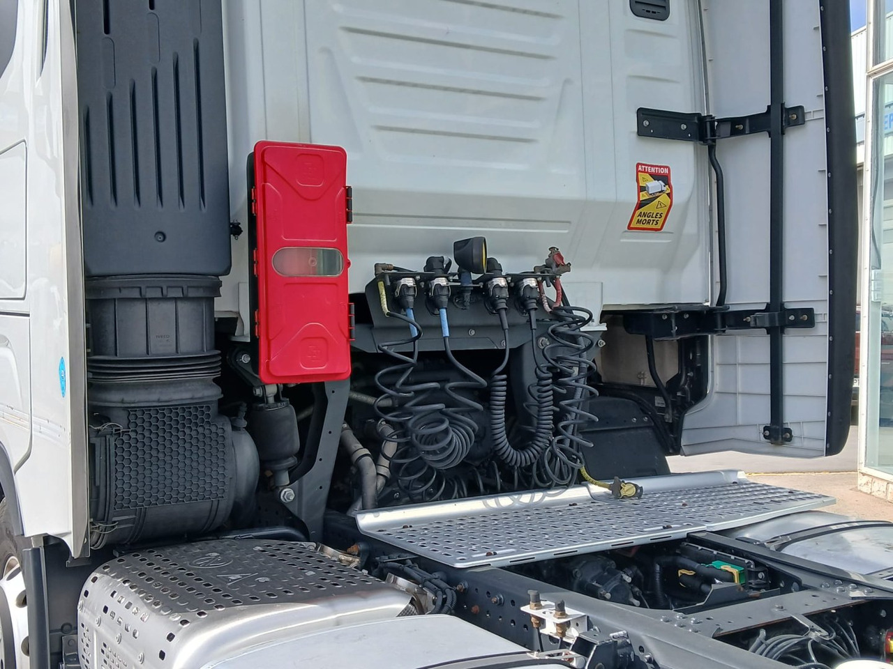 Cabeza Tractora IVECO 460 AUTOMATICO INTARDER ADR - Trekker: afbeelding 5 Cabeza Tractora IVECO 460 AUTOMATICO INTARDER ADR - Trekker: afbeelding 5
