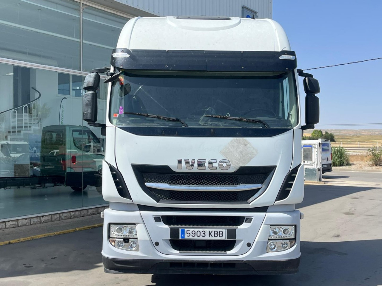 Cabeza Tractora IVECO 480 AUTOMATICO CON INTARDER - Trekker: afbeelding 2 Cabeza Tractora IVECO 480 AUTOMATICO CON INTARDER - Trekker: afbeelding 2