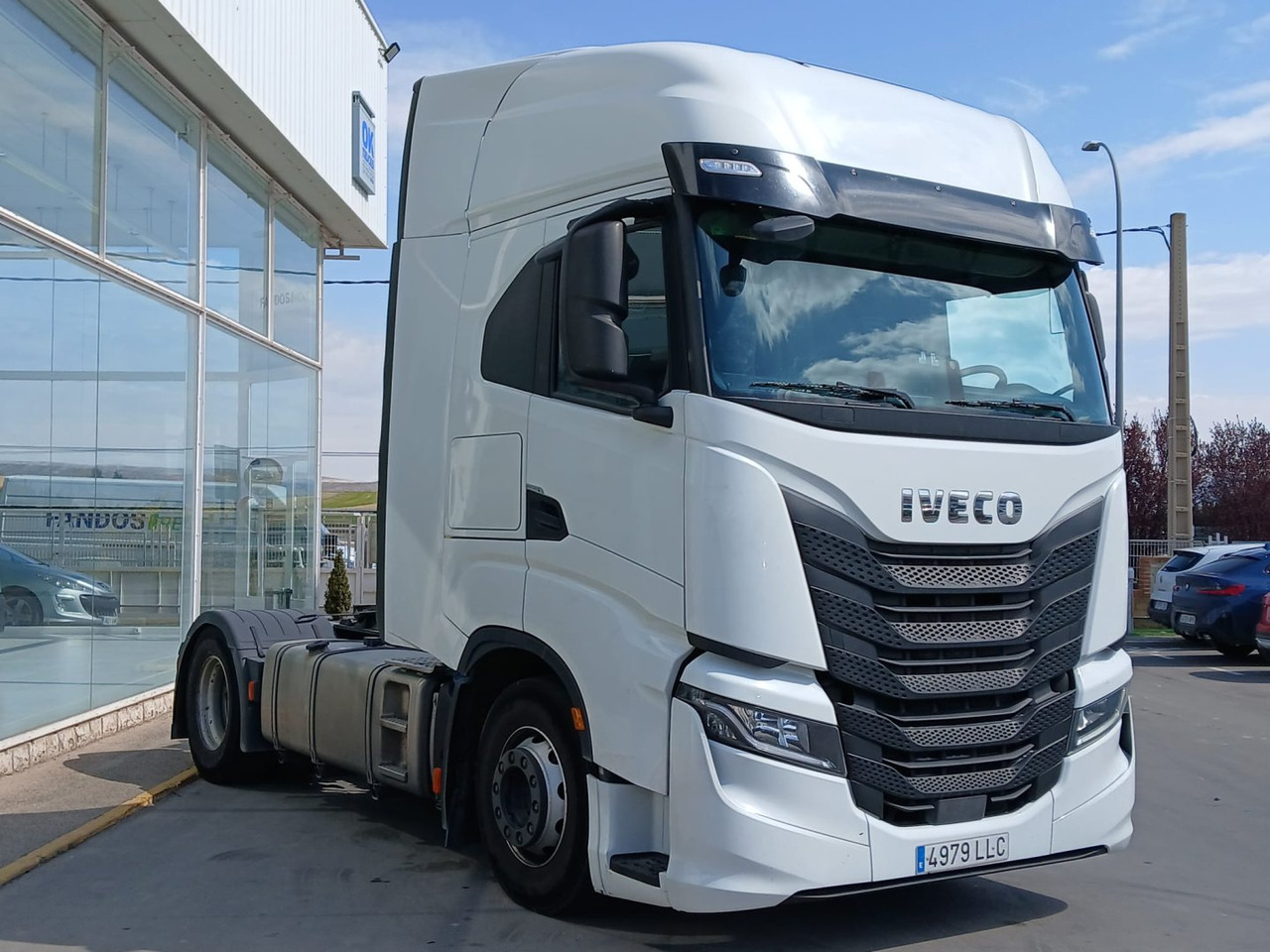Cabeza Tractora IVECO 480 AUTOMATICO CON INTARDER - Trekker: afbeelding 3 Cabeza Tractora IVECO 480 AUTOMATICO CON INTARDER - Trekker: afbeelding 3