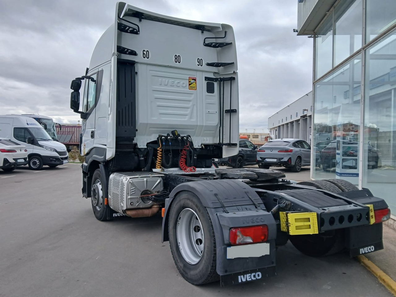 Cabeza Tractora IVECO 480 AUTOMATICO CON INTARDER - Trekker: afbeelding 4 Cabeza Tractora IVECO 480 AUTOMATICO CON INTARDER - Trekker: afbeelding 4