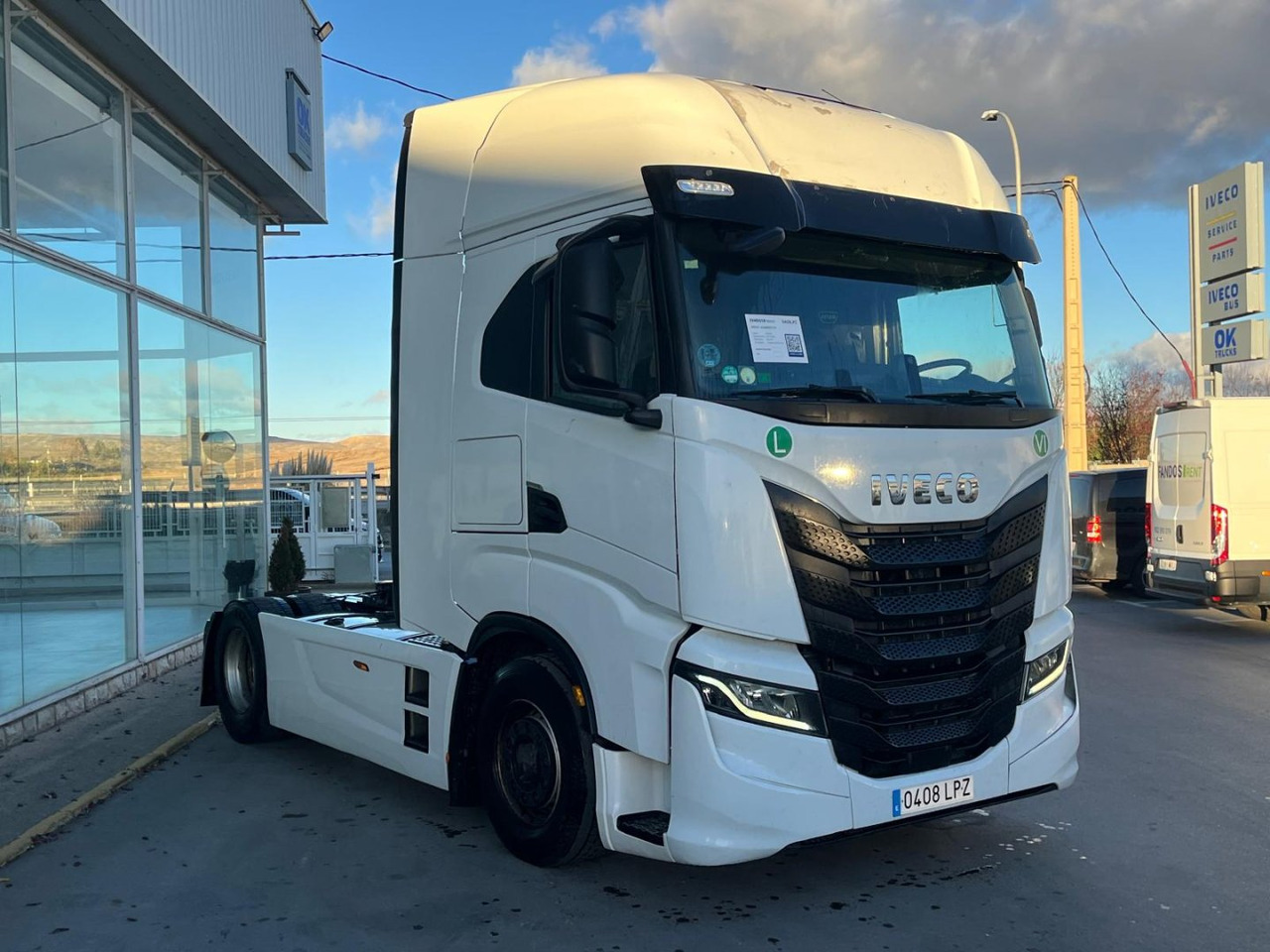 Cabeza Tractora IVECO S-WAY 510 AUTOMATICO CON INTARDER - Trekker: afbeelding 3 Cabeza Tractora IVECO S-WAY 510 AUTOMATICO CON INTARDER - Trekker: afbeelding 3