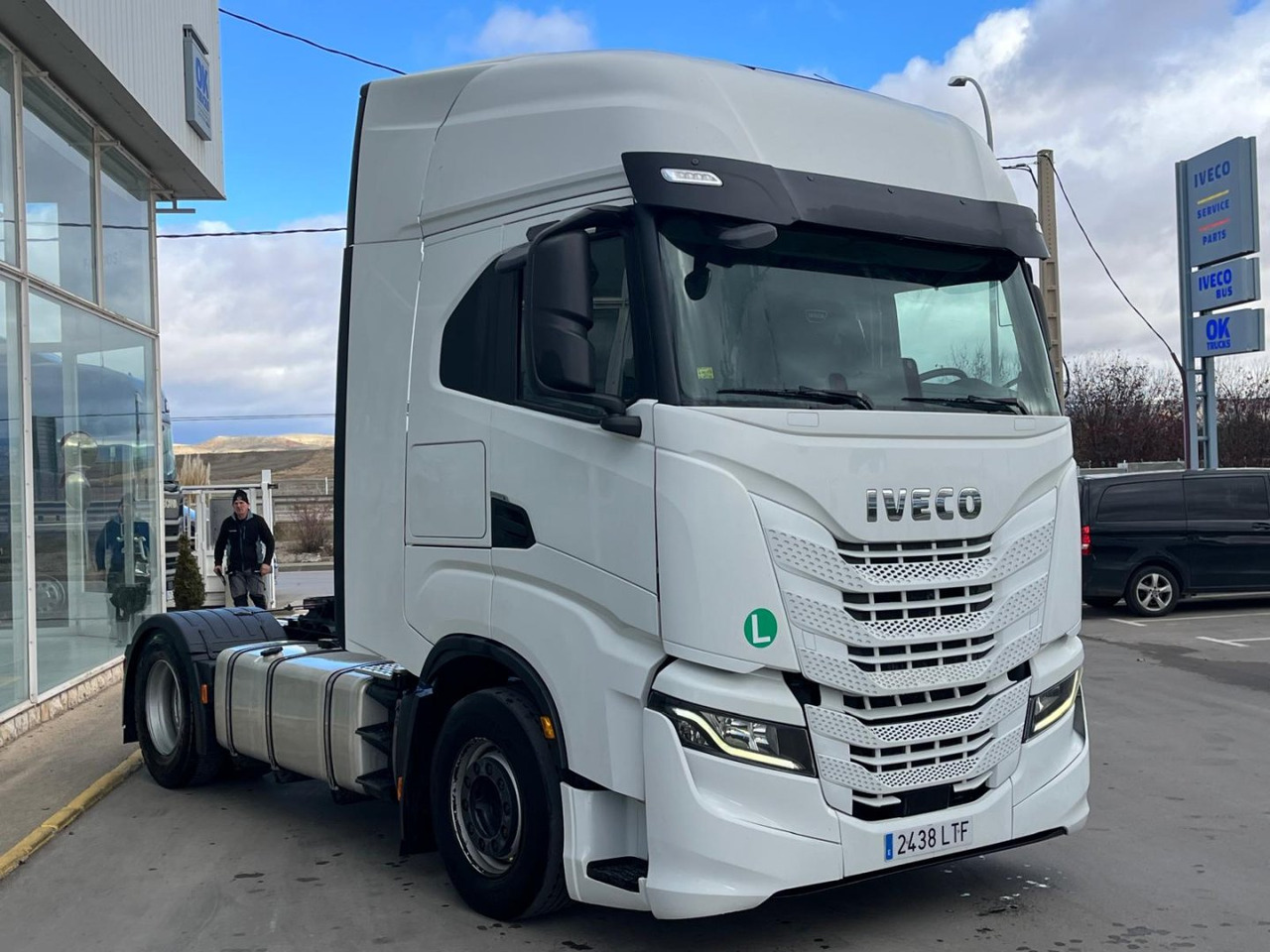 Cabeza Tractora IVECO S-WAY 510 AUTOMATICO CON INTARDER - Trekker: afbeelding 3 Cabeza Tractora IVECO S-WAY 510 AUTOMATICO CON INTARDER - Trekker: afbeelding 3