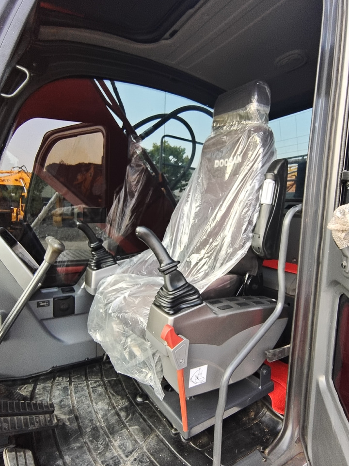 DOOSAN DX225LC-9C DX225LCA DX300 DX340 - Rupsgraafmachine: afbeelding 2 DOOSAN DX225LC-9C DX225LCA DX300 DX340 - Rupsgraafmachine: afbeelding 2