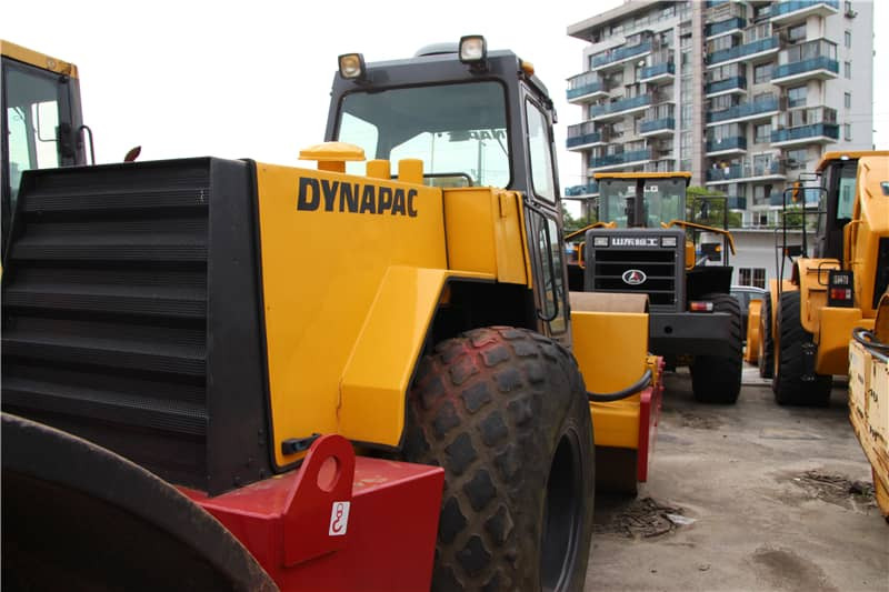 DYNAPAC CA 301D ROAD ROLLER - Schapenpootwals/ Grondverdichter: afbeelding 5 DYNAPAC CA 301D ROAD ROLLER - Schapenpootwals/ Grondverdichter: afbeelding 5