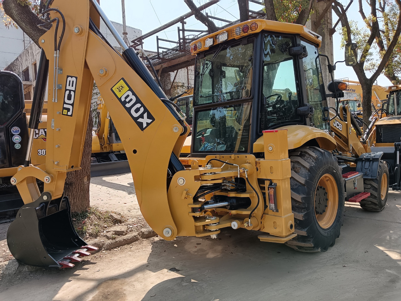JCB 3CX BRAND NEW - Graaflaadmachine: afbeelding 1 JCB 3CX BRAND NEW - Graaflaadmachine: afbeelding 1
