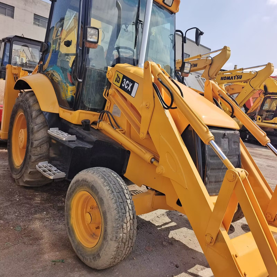 JCB 3CX MADE IN UK - Graaflaadmachine: afbeelding 3 JCB 3CX MADE IN UK - Graaflaadmachine: afbeelding 3