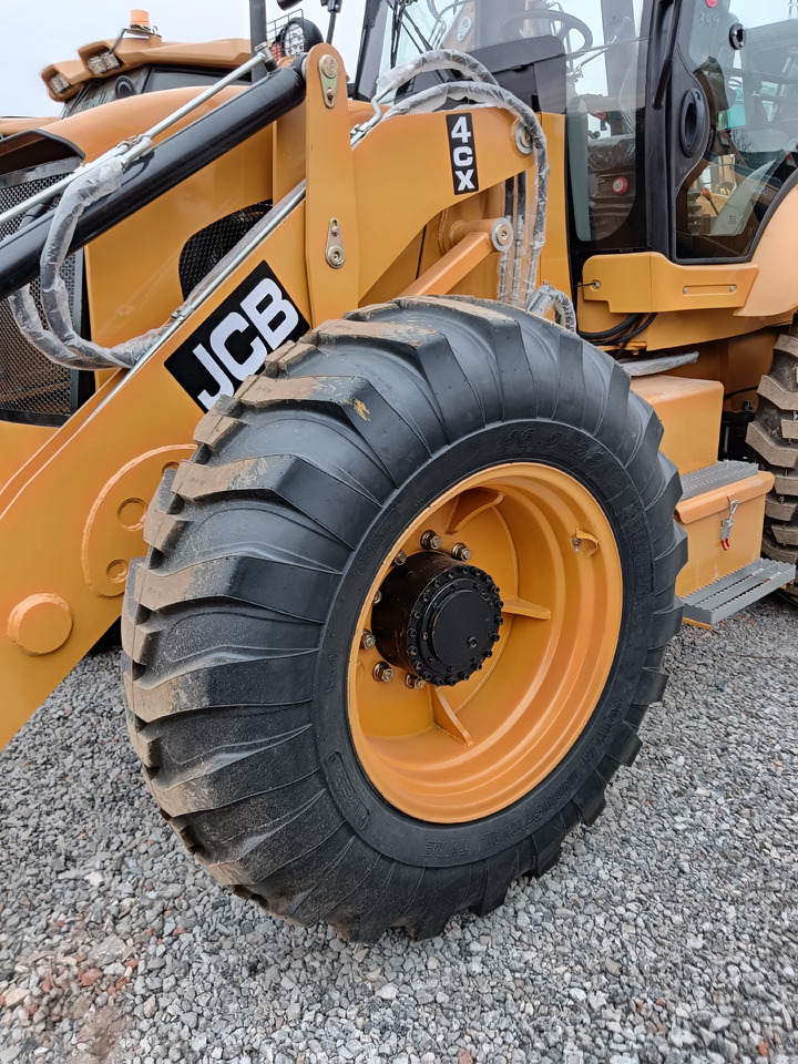 JCB 4CX 4*4 DRIVE - Graaflaadmachine: afbeelding 5 JCB 4CX 4*4 DRIVE - Graaflaadmachine: afbeelding 5
