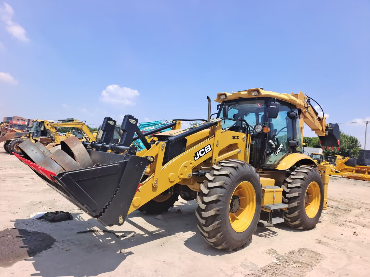 JCB 4CX BRAND NEW - Graaflaadmachine: afbeelding 1 JCB 4CX BRAND NEW - Graaflaadmachine: afbeelding 1