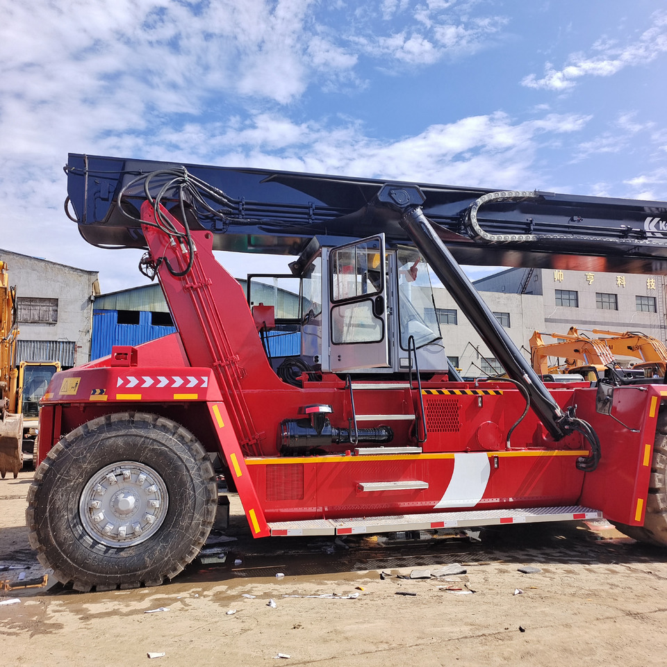 KALMAR DRF 450 DRT450 DRT DRD DRU 450 45 TON - Reach stacker: afbeelding 1 KALMAR DRF 450 DRT450 DRT DRD DRU 450 45 TON - Reach stacker: afbeelding 1