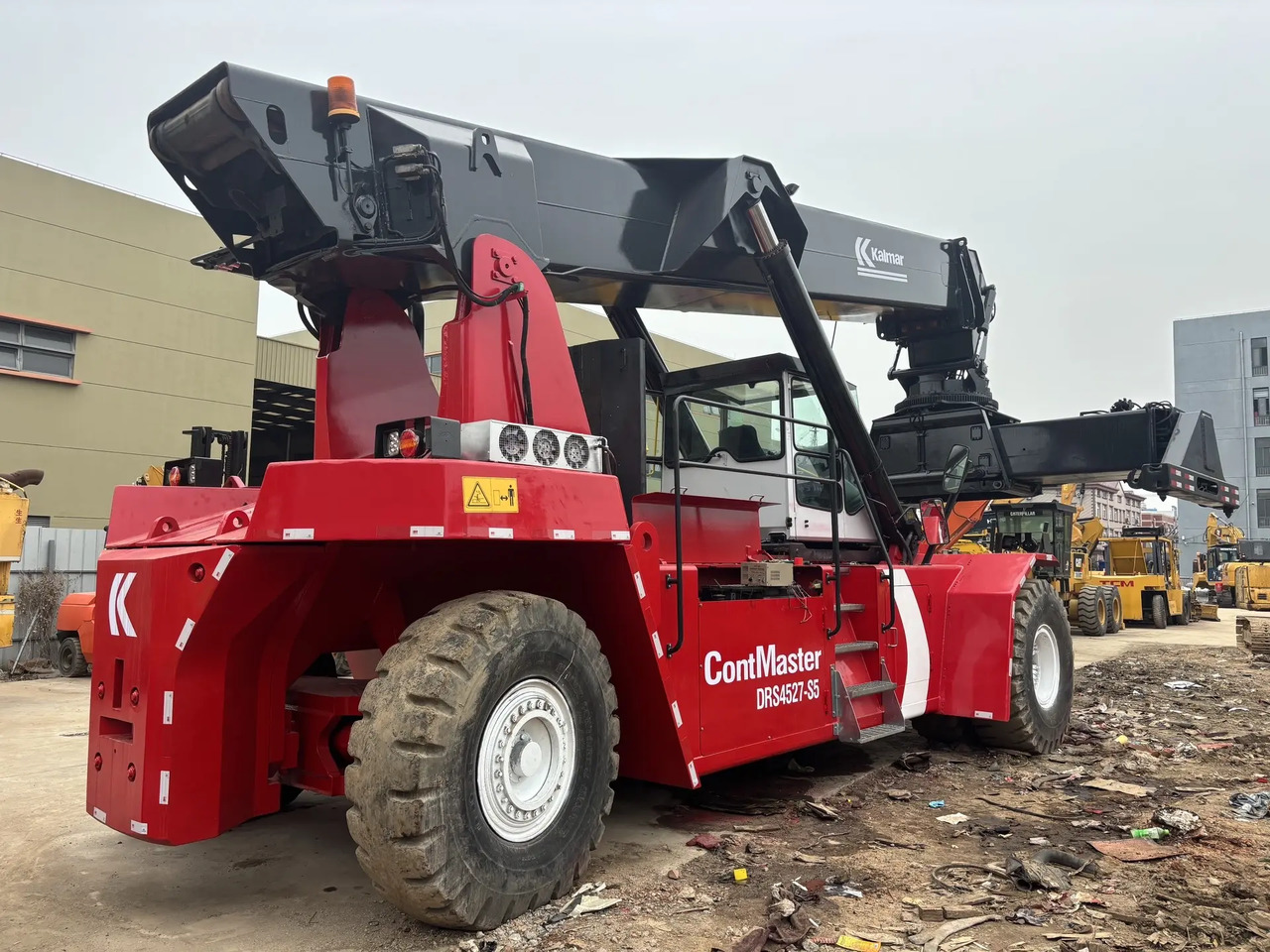 KALMAR DRS 4527 - S5 DRF450 DRT 450 45TON CONTAINER HANDLER - Reach stacker: afbeelding 1 KALMAR DRS 4527 - S5 DRF450 DRT 450 45TON CONTAINER HANDLER - Reach stacker: afbeelding 1