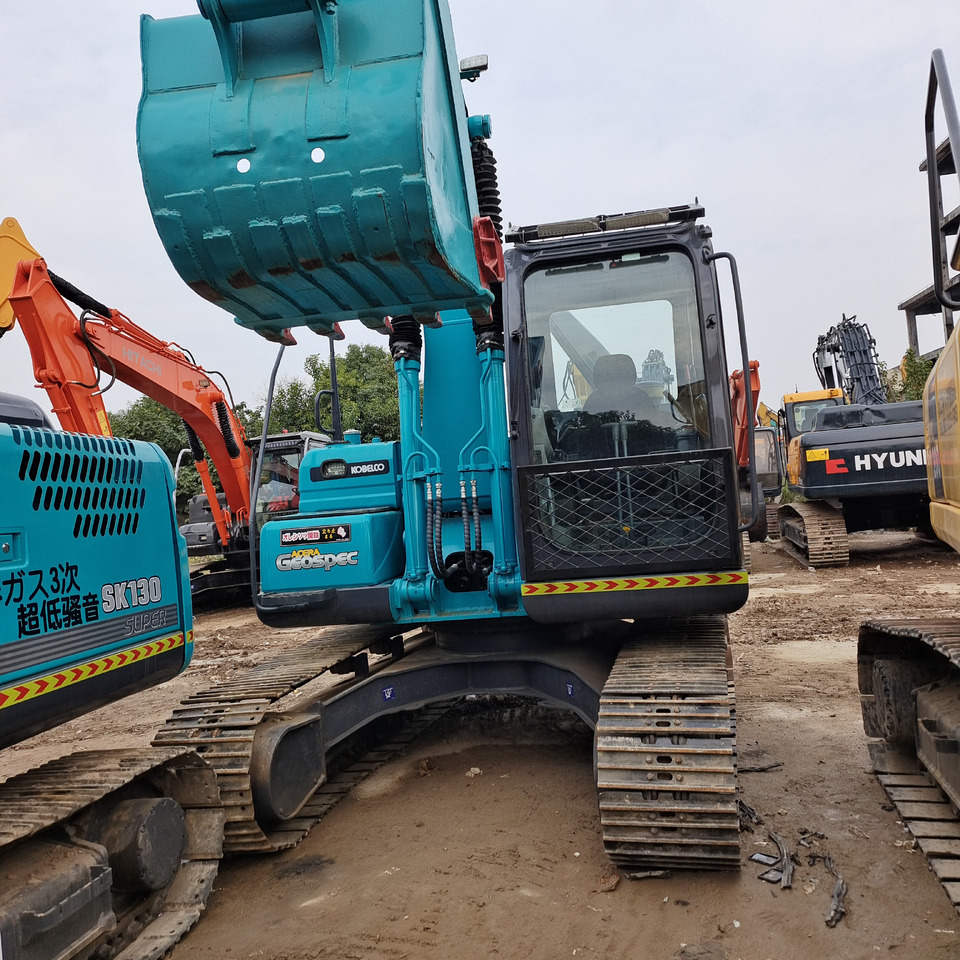 KOBELCO SK140 - Rupsgraafmachine: afbeelding 4 KOBELCO SK140 - Rupsgraafmachine: afbeelding 4