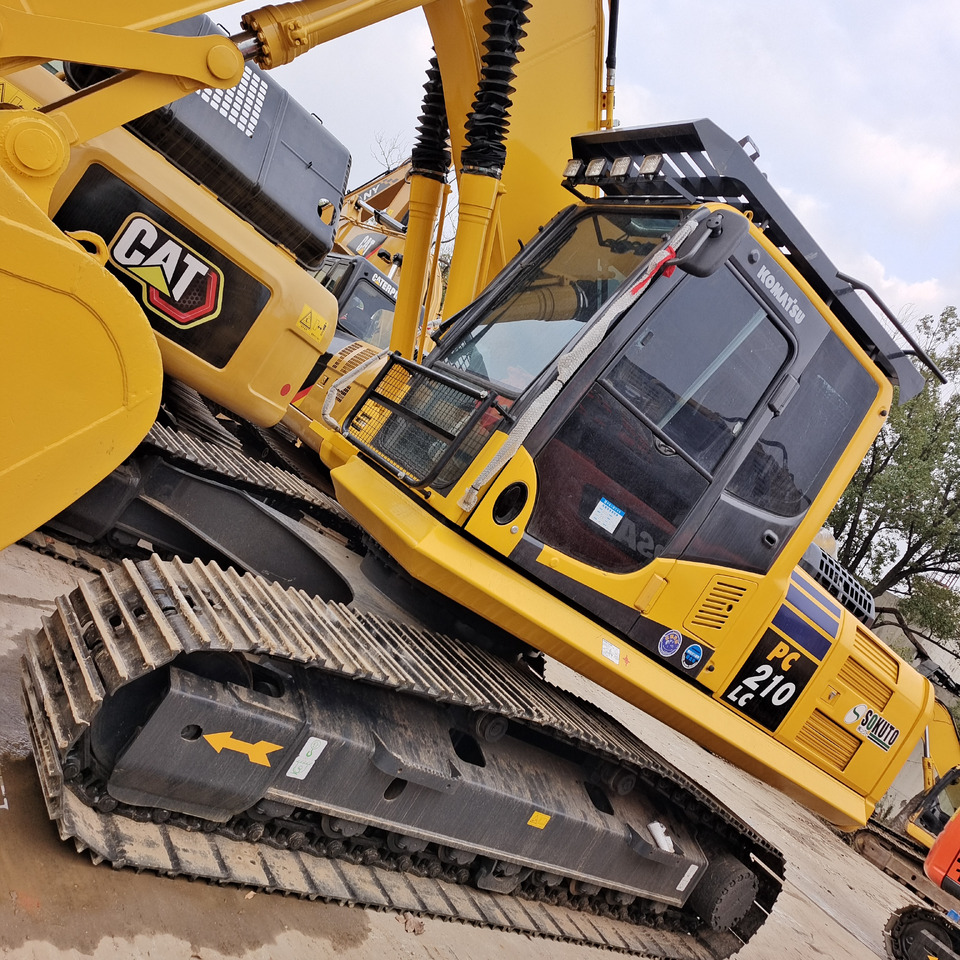 KOMATSU PC 210 LC - Rupsgraafmachine: afbeelding 5 KOMATSU PC 210 LC - Rupsgraafmachine: afbeelding 5