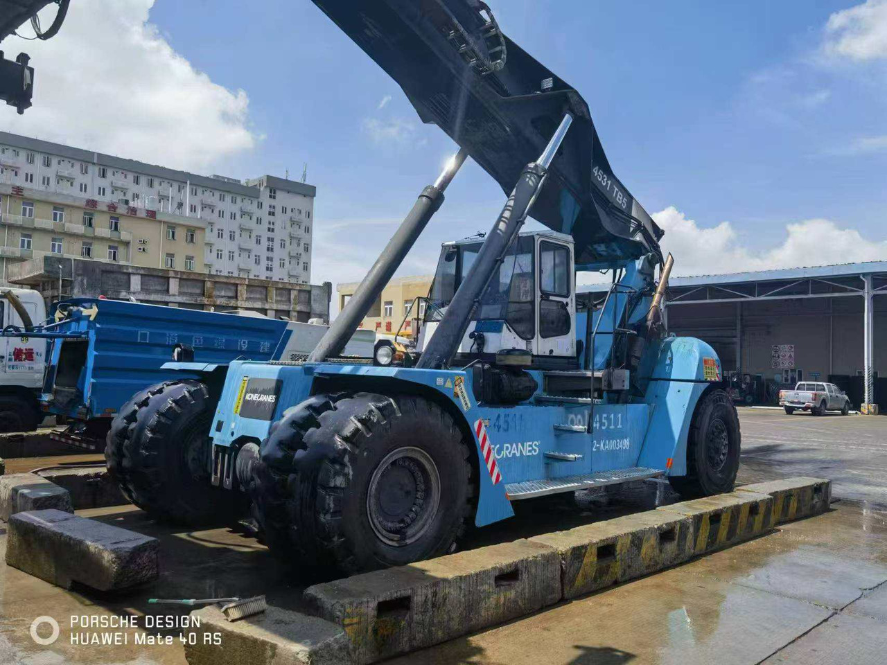 KONECRANES SMV 4531 TB5 - Reach stacker: afbeelding 1 KONECRANES SMV 4531 TB5 - Reach stacker: afbeelding 1