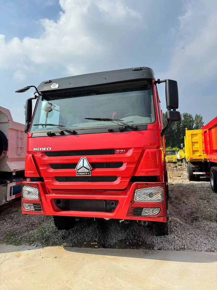 SINOTRUK HOWO 371 DUMP TRUCK 6*4 375 380 400 420 HP - Kipper vrachtwagen: afbeelding 5 SINOTRUK HOWO 371 DUMP TRUCK 6*4 375 380 400 420 HP - Kipper vrachtwagen: afbeelding 5