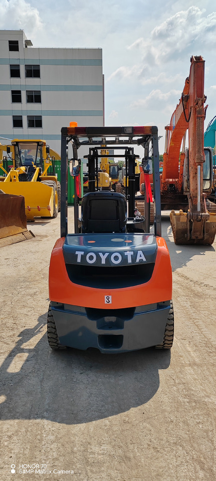 TOYOTA FD35 - Heftruck: afbeelding 3 TOYOTA FD35 - Heftruck: afbeelding 3