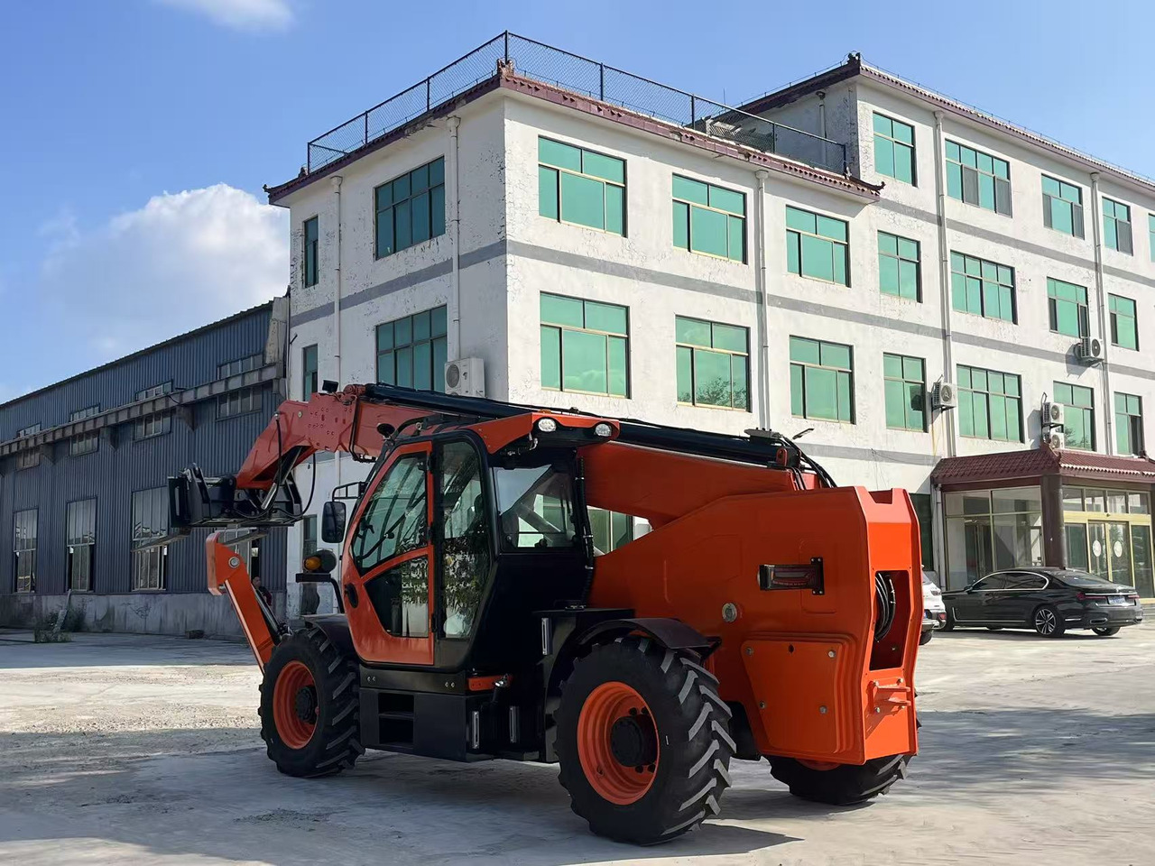 XCMG 17.5 METER BRAND NEW - Verreiker: afbeelding 4 XCMG 17.5 METER BRAND NEW - Verreiker: afbeelding 4