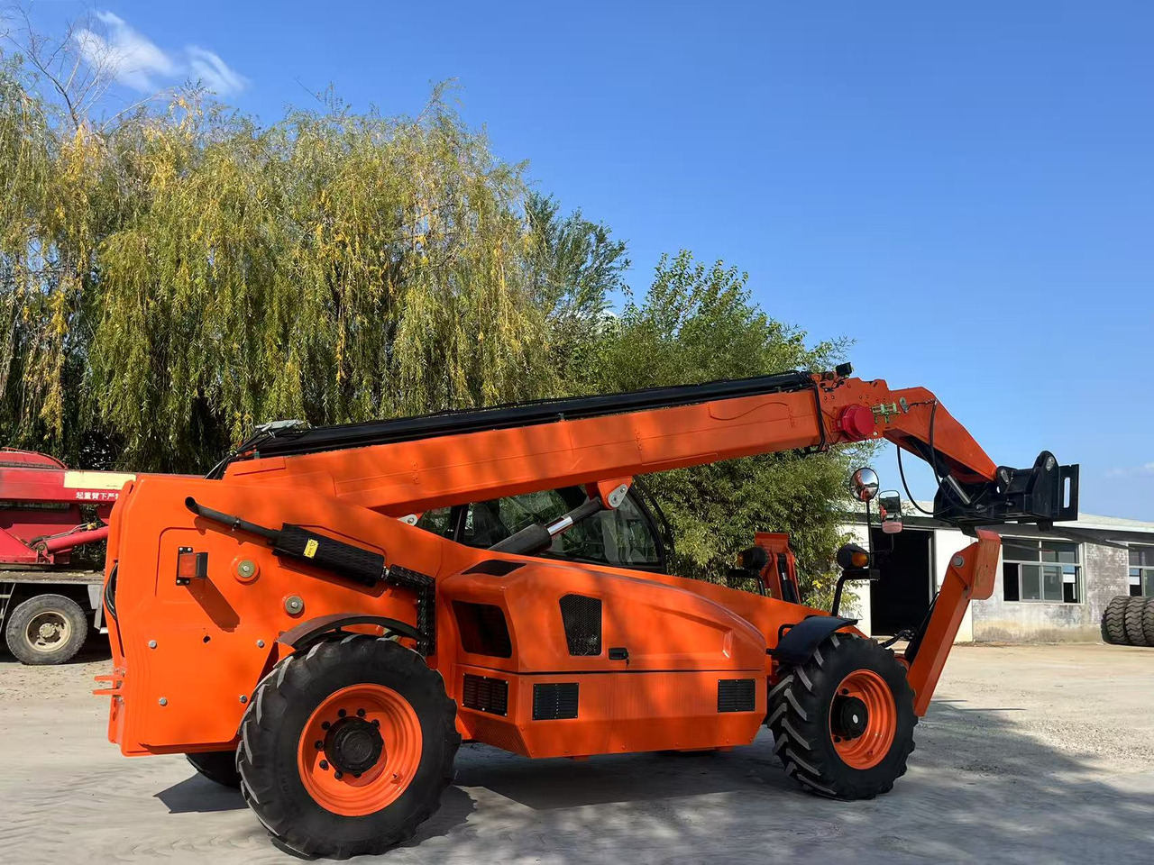 XCMG 17.5 METER TELEHANDLER BRAND NEW - Verreiker: afbeelding 2 XCMG 17.5 METER TELEHANDLER BRAND NEW - Verreiker: afbeelding 2