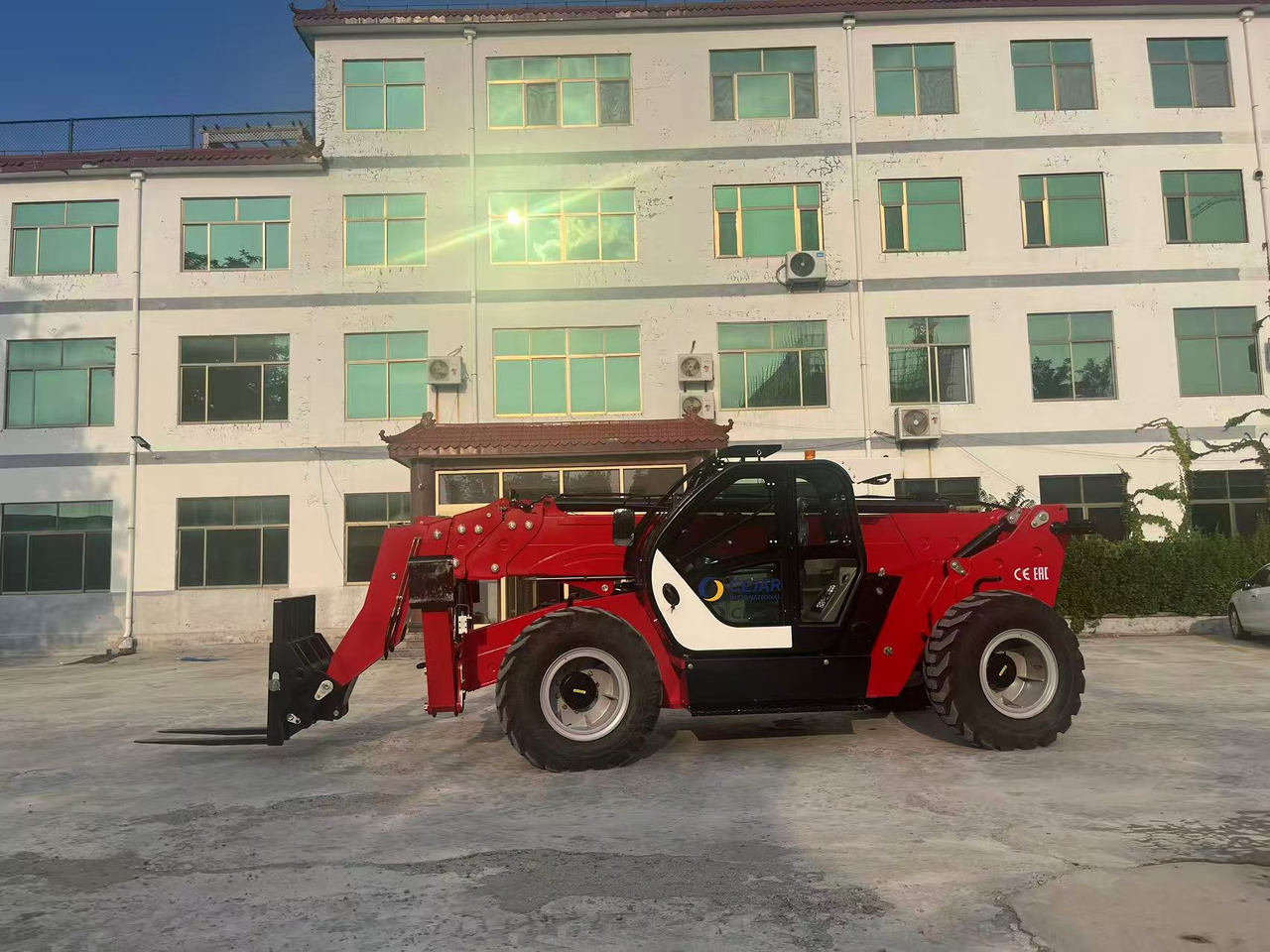 XCMG 9 meter 100% NEW - Verreiker: afbeelding 2 XCMG 9 meter 100% NEW - Verreiker: afbeelding 2