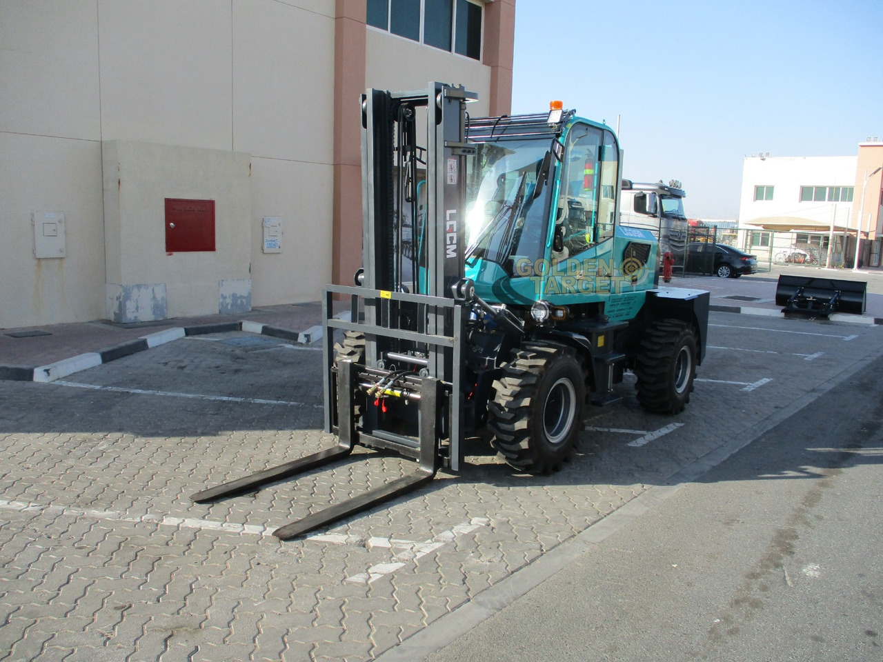 LGCM LG35R Rough Terrain Forklift - Diesel heftruck: afbeelding 2 LGCM LG35R Rough Terrain Forklift - Diesel heftruck: afbeelding 2