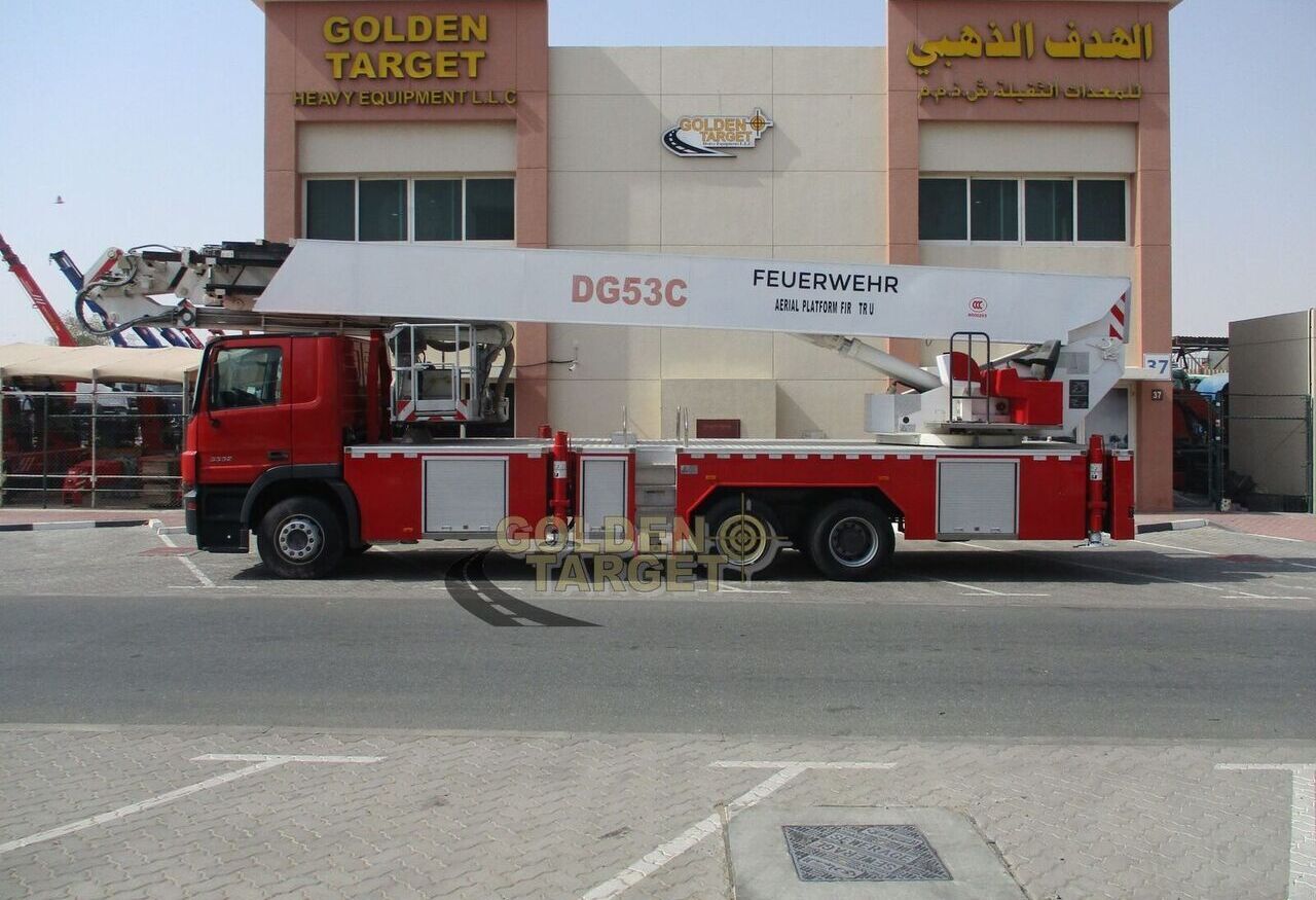 Mercedes-Benz Actros 3332 6x4 Manlift Truck - Brandweerwagen: afbeelding 4 Mercedes-Benz Actros 3332 6x4 Manlift Truck - Brandweerwagen: afbeelding 4