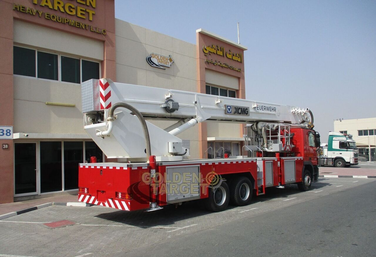 Mercedes-Benz Actros 3332 6x4 Manlift Truck - Brandweerwagen: afbeelding 1 Mercedes-Benz Actros 3332 6x4 Manlift Truck - Brandweerwagen: afbeelding 1